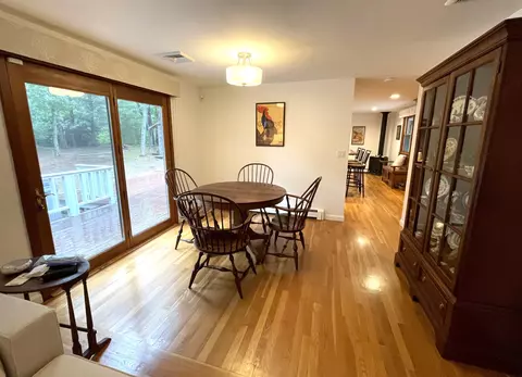 116 Cherry Tree Rd, Cotuit, MA 02635 photo 8