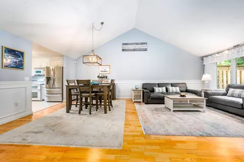 9 Par Three Ct, Mashpee, MA 02649 photo 7