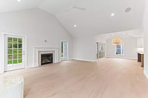 76 Cobblestone Cir, Mashpee, MA 02649 photo 10