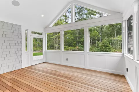 76 Cobblestone Cir, Mashpee, MA 02649 photo 16