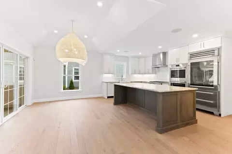76 Cobblestone Cir, Mashpee, MA 02649 photo 11
