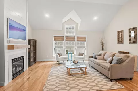 11 Azalea Ln, Mashpee, MA 02649 photo 10