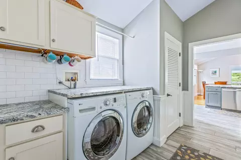 508 Cotuit Bay Dr, Cotuit, MA 02635 photo 7