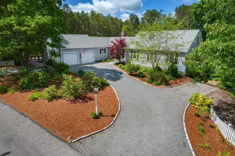 508 Cotuit Bay Dr, Cotuit, MA 02635 photo 1