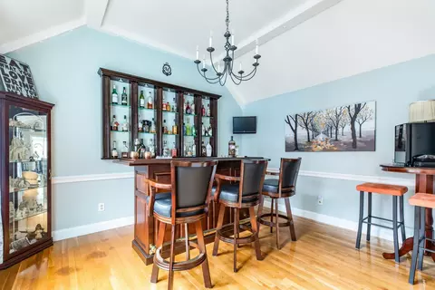 508 Cotuit Bay Dr, Cotuit, MA 02635 photo 4