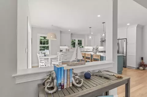 58 Cobblestone Cir, Mashpee, MA 02649 photo 8