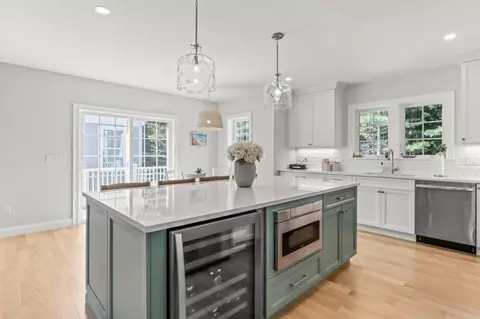 58 Cobblestone Cir, Mashpee, MA 02649 photo 12