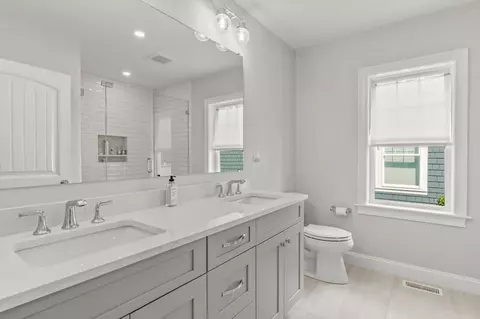 58 Cobblestone Cir, Mashpee, MA 02649 photo 16