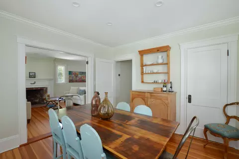 123 School St, Cotuit, MA 02635 photo 9