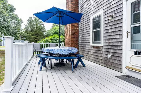 75 Meadow Dr, Eastham, MA 02642 photo 4