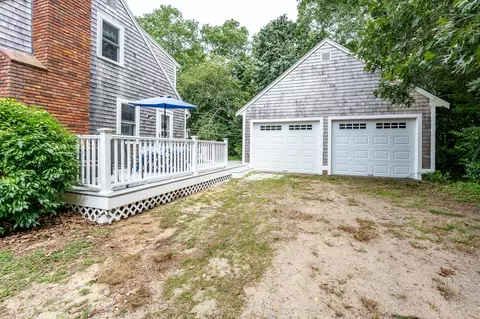 75 Meadow Dr, Eastham, MA 02642 photo 5