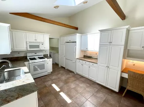 100 Bay Ln, Centerville, MA 02632 photo 7