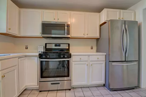 64 Pine Hill Blvd, Mashpee, MA 02649 photo 14