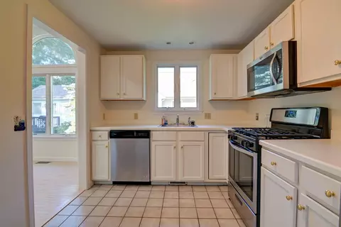 64 Pine Hill Blvd, Mashpee, MA 02649 photo 16