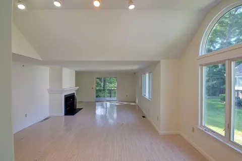 64 Pine Hill Blvd, Mashpee, MA 02649 photo 11