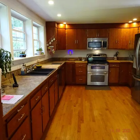 210 Serb St, Eastham, MA 02642 photo 14