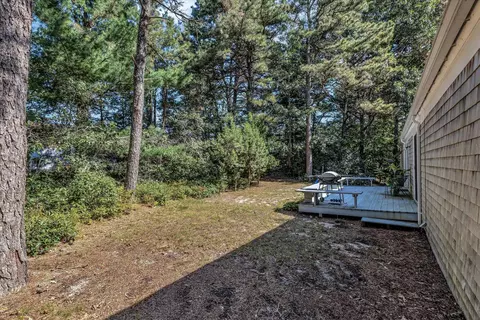 11 Barnacle Ln, Mashpee, MA 02649 photo 36