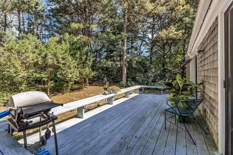 11 Barnacle Ln, Mashpee, MA 02649 photo 32