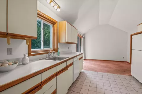 64 Eisenhower Dr, Cotuit, MA 02635 photo 18