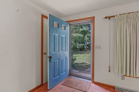 64 Eisenhower Dr, Cotuit, MA 02635 photo 9