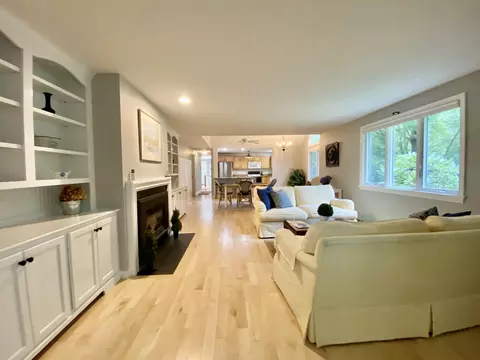 8 Executive Dr, Mashpee, MA 02649 photo 16