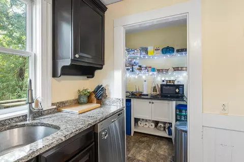 10 Cotuit Rd, Bourne, MA 02532 photo 14