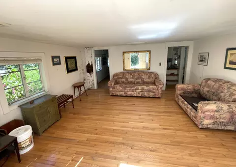 46 Old Farm Rd, Centerville, MA 02632 photo 3