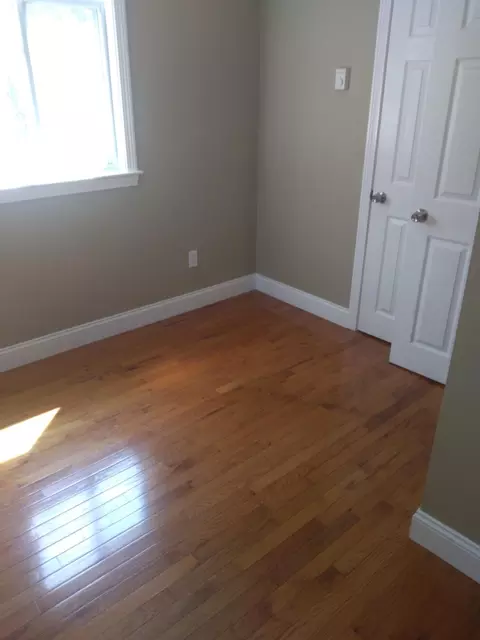 12 Heritage Dr, Bourne, MA 02532 photo 3
