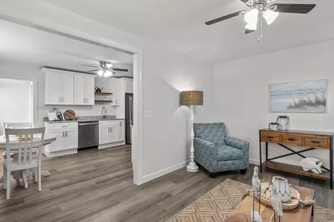 200 Griffin St, Fall River, MA 02724 photo 7
