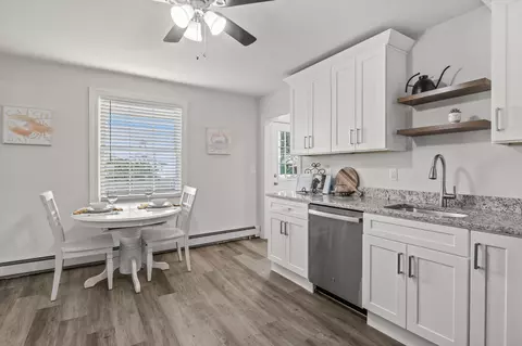 200 Griffin St, Fall River, MA 02724 photo 10