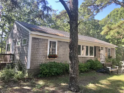 25 Walker Rd, Eastham, MA 02642 photo 1