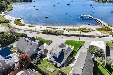 90 Circuit Ave, Pocasset, MA 02559 photo 16