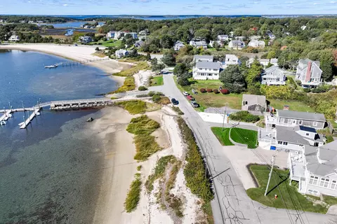 90 Circuit Ave, Pocasset, MA 02559 photo 17