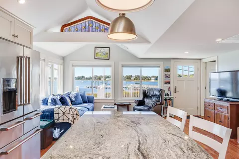 90 Circuit Ave, Pocasset, MA 02559 photo 28