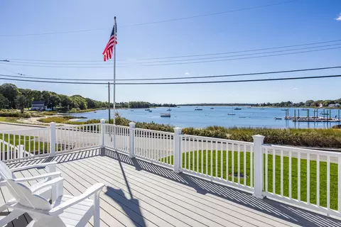 90 Circuit Ave, Pocasset, MA 02559 photo 1
