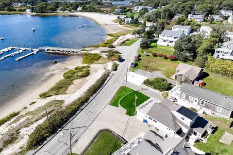 90 Circuit Ave, Pocasset, MA 02559 photo 14