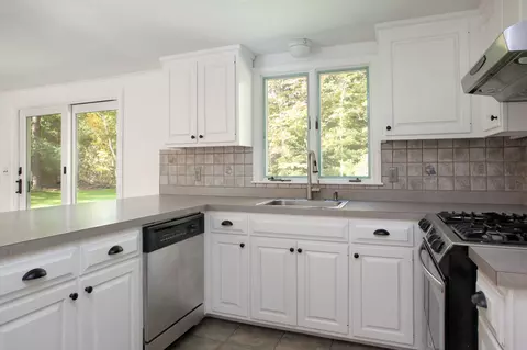 409 Buckskin Path, Centerville, MA 02632 photo 6