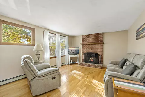 307 Marion Rd, Wareham, MA 02571 photo 10