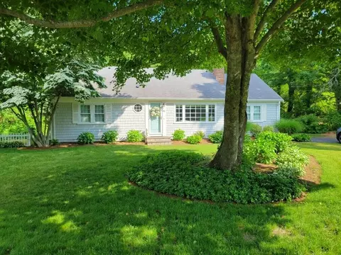 86 Mooring Dr, Cotuit, MA 02635 photo 2