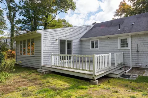 86 Mooring Dr, Cotuit, MA 02635 photo 7