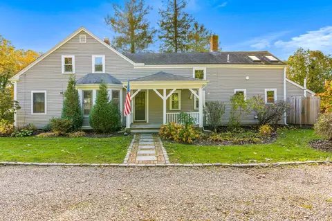 1208 County Rd, Cataumet, MA 02534 photo 1