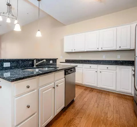 Kitchen - 14 Chadwick Court Ct, Mashpee, MA 02649 photo 1 of 2