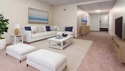 Living - 14 Chadwick Court Ct, Mashpee, MA 02649 photo 3 of 3
