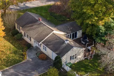 48 Pine Ln, Osterville, MA 02655 photo 3