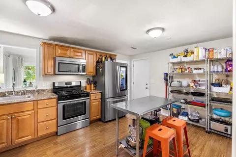 1 Daniel Rd, Wareham, MA 02571 photo 6