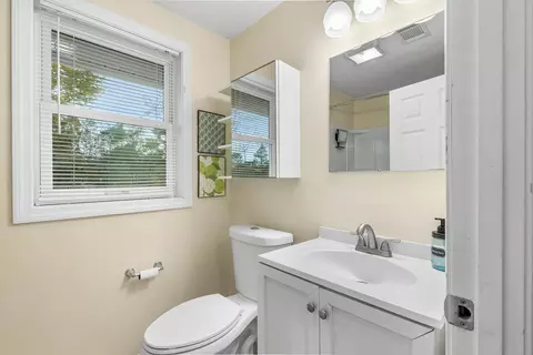 1 Daniel Rd, Wareham, MA 02571 photo 18