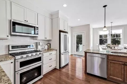 66 Eagle Dr, Mashpee, MA 02649 photo 8