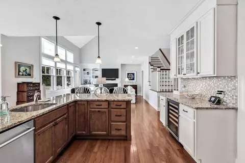 66 Eagle Dr, Mashpee, MA 02649 photo 9
