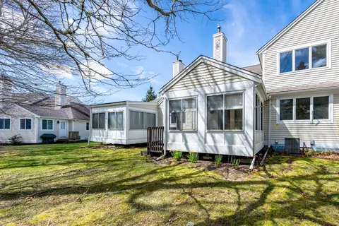 Exterior - 6 Executive Dr, Mashpee, MA 02649 photo 2 of 7