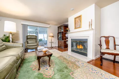 5 Beacon Ct, Mashpee, MA 02649 photo 8